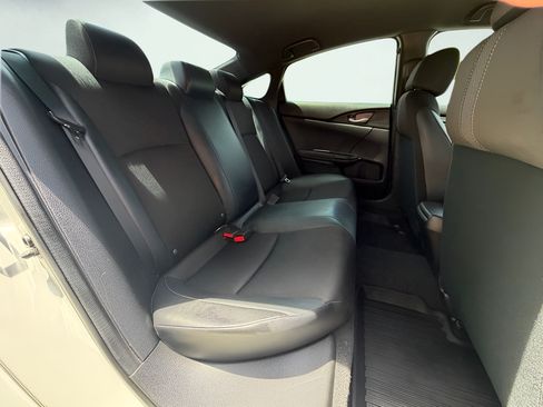 Used 2021 Honda Civic Sport image 22