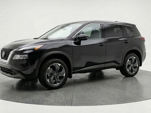 Used 2025 Nissan Rogue SV FWD image 3