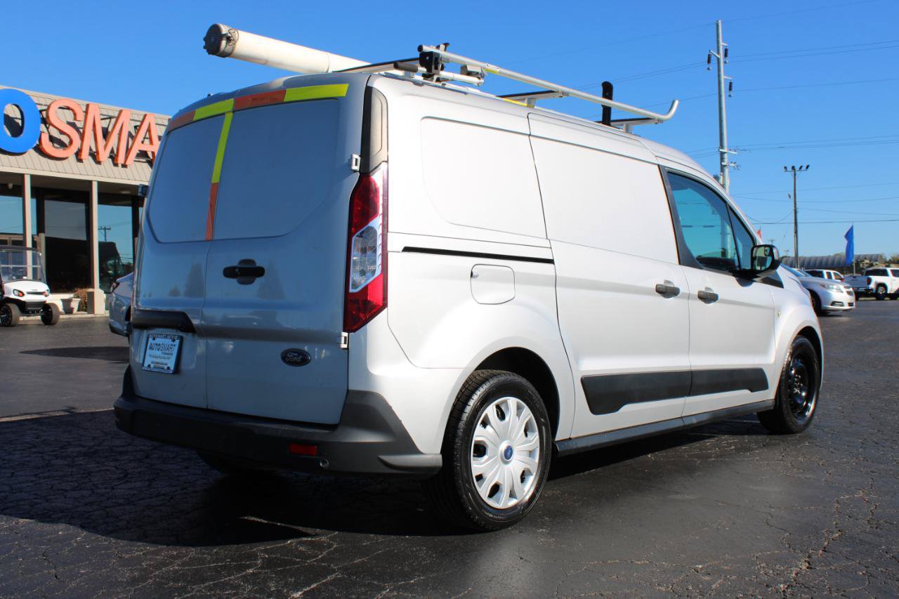 Used 2021 Ford Transit Connect XLT FWD image 4