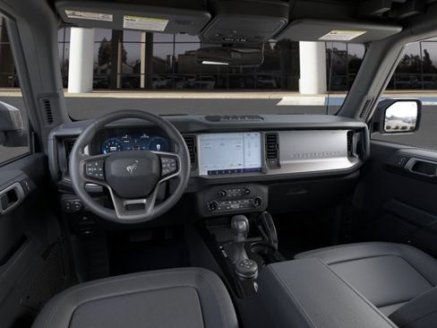 New 2026 Ford Bronco Outer Banks w/ Sasquatch Package AWD/4WD image 9