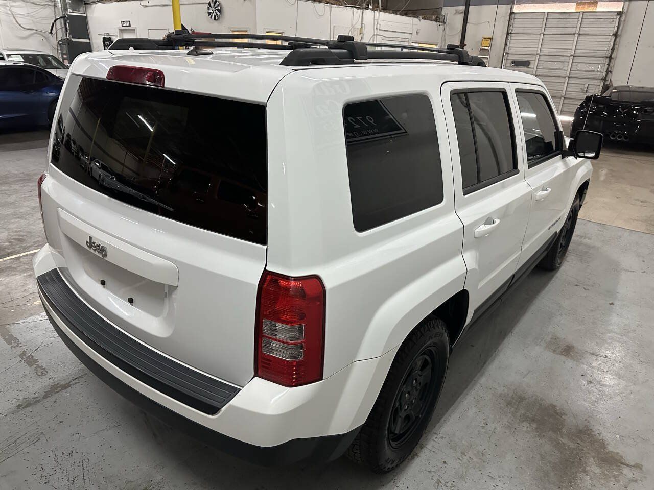 Used 2016 Jeep Patriot Sport w/ Power Value Group FWD image 7