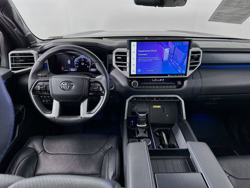 Certified 2024 Toyota Sequoia Platinum AWD/4WD image 23