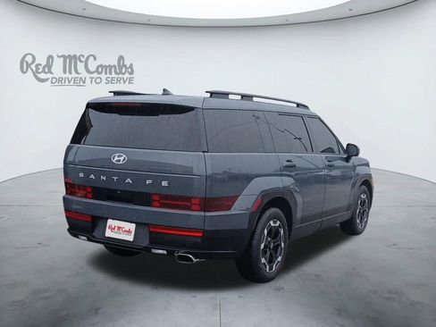 Used 2025 Hyundai Santa Fe SEL FWD image 5