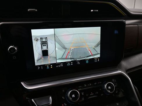 Used 2023 GMC Sierra 1500 Denali Ultimate image 17