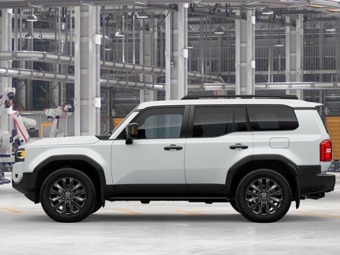 New 2026 Toyota Land Cruiser image 4