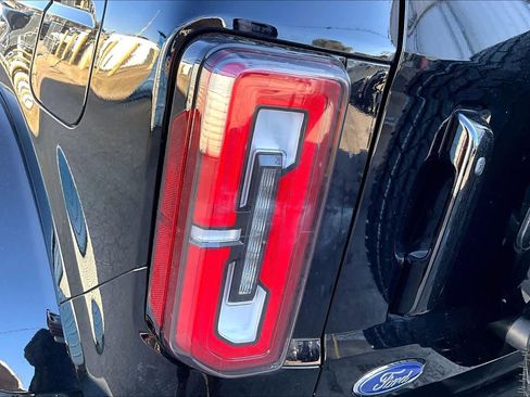 Certified 2025 Ford Bronco Outer Banks image 32