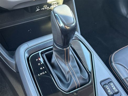 Certified 2025 Subaru Crosstrek 2.5i Limited w/ Popular Package #3A image 26