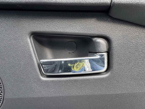 Used 2008 Jeep Grand Cherokee SRT8 w/ SRT Option Group II image 31