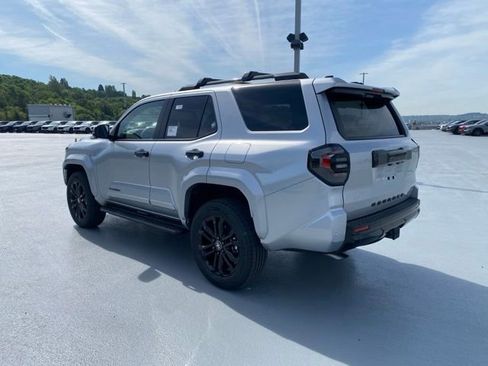 New 2026 Toyota 4Runner Limited AWD/4WD image 8