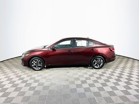 Certified 2025 Nissan Sentra SV image 7