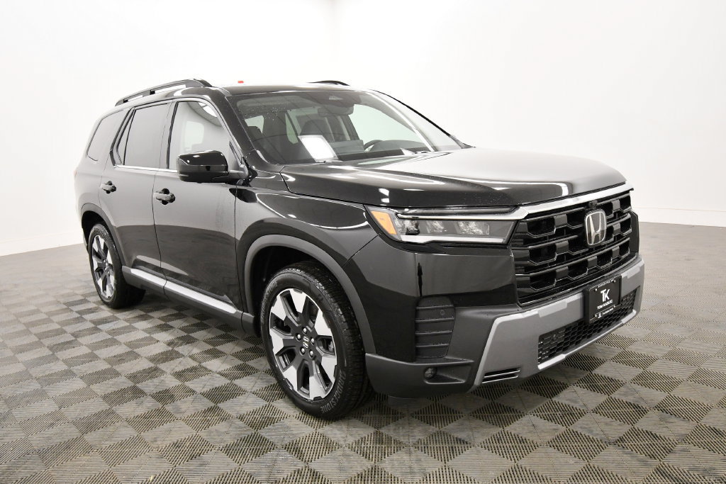 New 2026 Honda Pilot Touring image 9