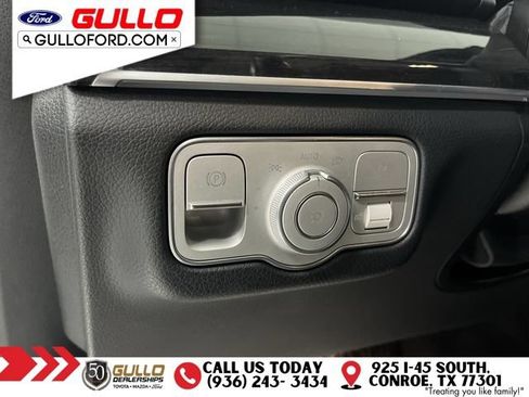 Used 2023 Mercedes-Benz GLS 450 4MATIC image 21