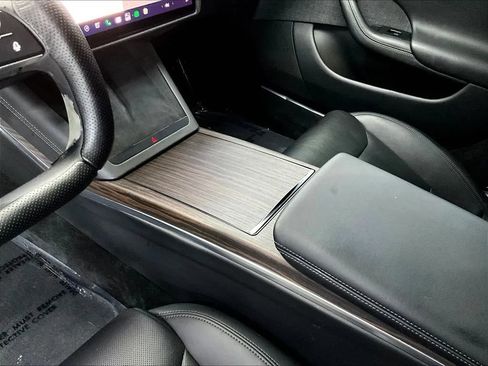 Used 2022 Tesla Model S AWD/4WD image 20