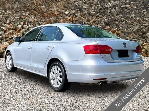 Used 2013 Volkswagen Jetta SE FWD image 11