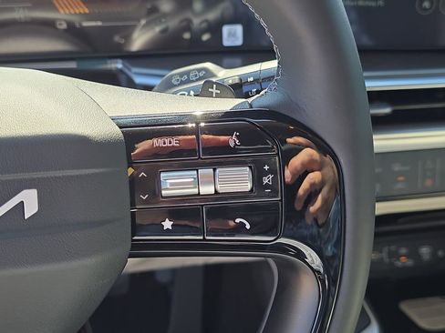 New 2026 Kia Sorento EX image 31