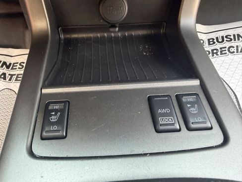 Used 2014 Nissan Murano SL w/ Navigation Package AWD/4WD image 19