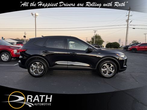 Used 2025 Ford Escape ST-Line image 10