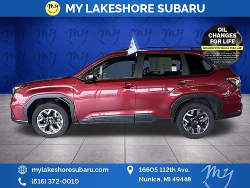 Certified 2025 Subaru Forester Premium AWD/4WD image 8
