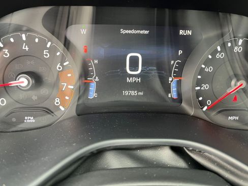 Used 2025 Jeep Compass Trailhawk image 39