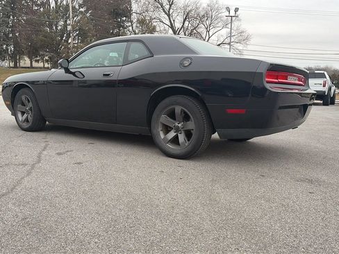 Used 2009 Dodge Challenger SE image 18