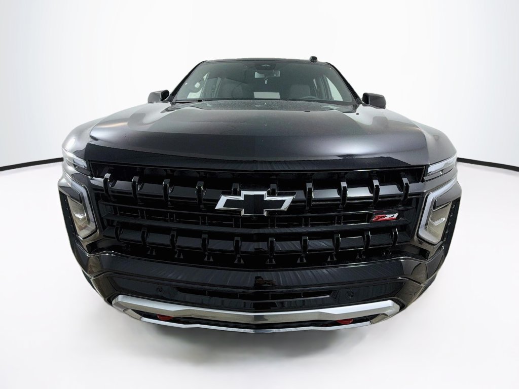 New 2026 Chevrolet Tahoe Z71 w/ Comfort Package AWD/4WD image 2