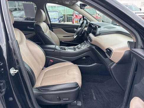 Used 2022 Hyundai Santa Fe SEL w/ Convenience + Premium Package FWD image 19