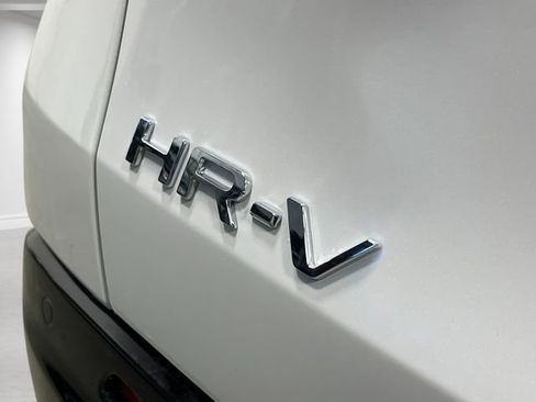 New 2026 Honda HR-V EX-L image 9
