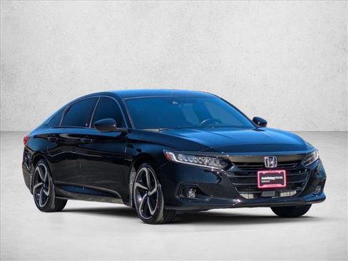 Used 2022 Honda Accord Sport image 3