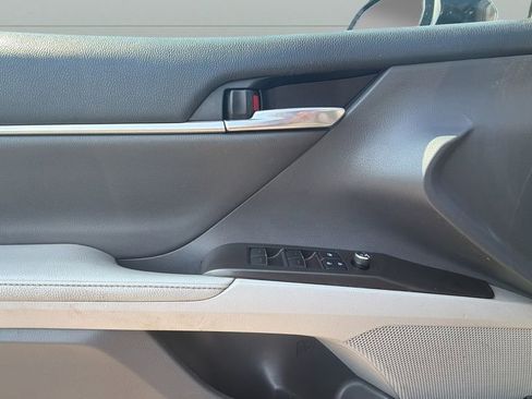 Used 2021 Toyota Camry XLE FWD image 20