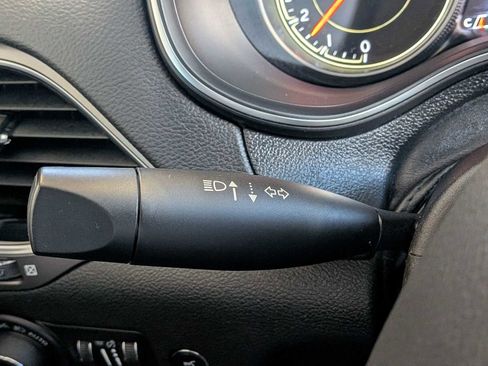 Certified 2020 Jeep Cherokee Limited image 25