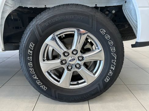 Used 2018 Ford F150 XLT w/ Equipment Group 302A Luxury AWD/4WD image 8