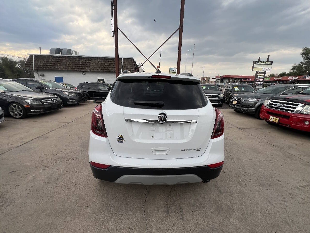 Used 2019 Buick Encore Preferred AWD/4WD image 4