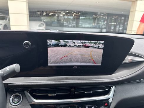 Used 2024 Buick Envista Avenir FWD image 27