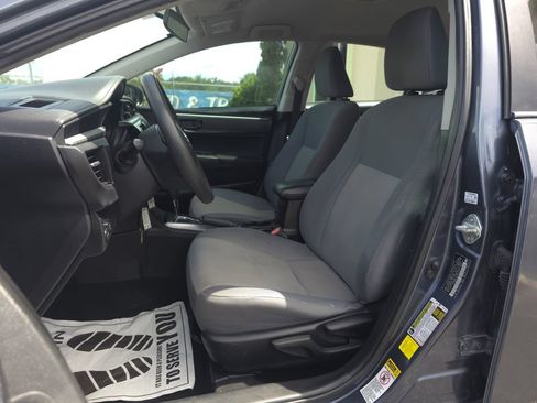 Used 2016 Toyota Corolla L FWD image 10