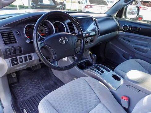 Used 2010 Toyota Tacoma 4x4 Double Cab image 13
