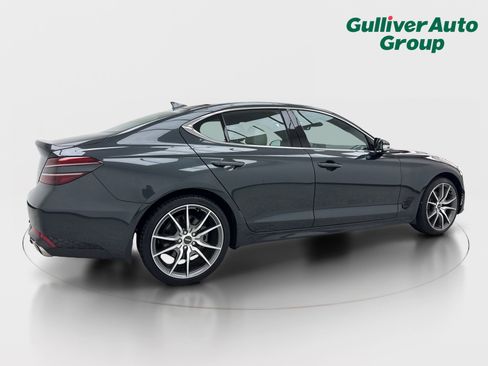 Used 2023 Genesis G70 2.0T RWD image 9