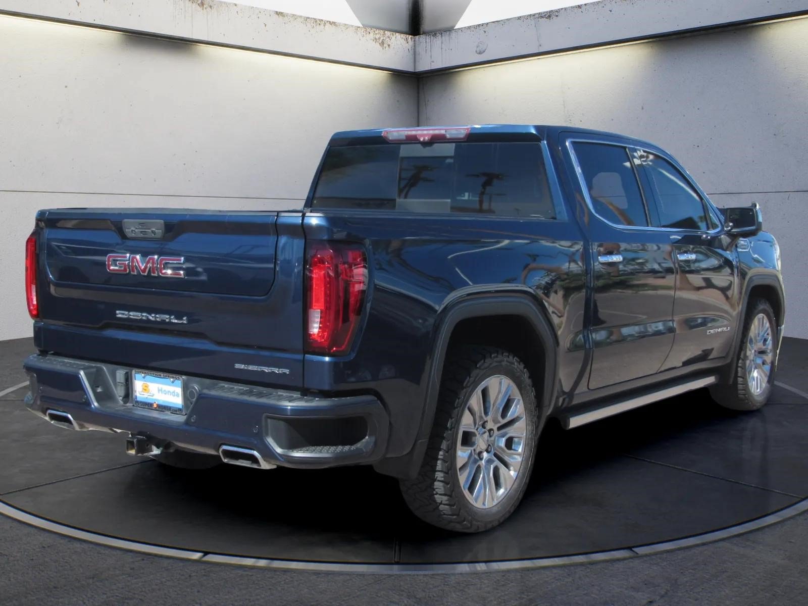 Used 2020 GMC Sierra 1500 Denali w/ Denali Ultimate Package AWD/4WD image 5