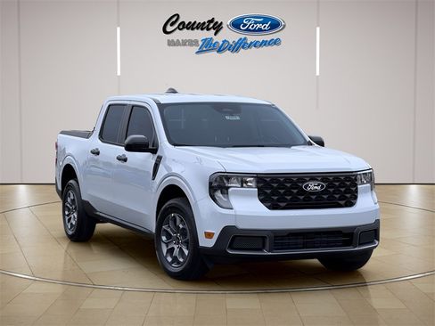 New 2025 Ford Maverick XLT w/ XLT Luxury Package image 1
