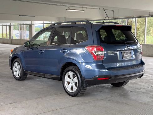 Used 2014 Subaru Forester 2.5i Touring AWD/4WD image 7
