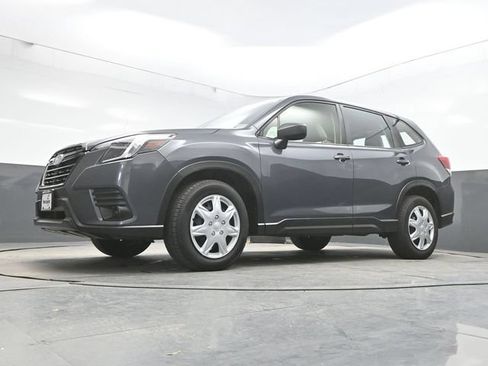 Used 2023 Subaru Forester AWD/4WD image 35
