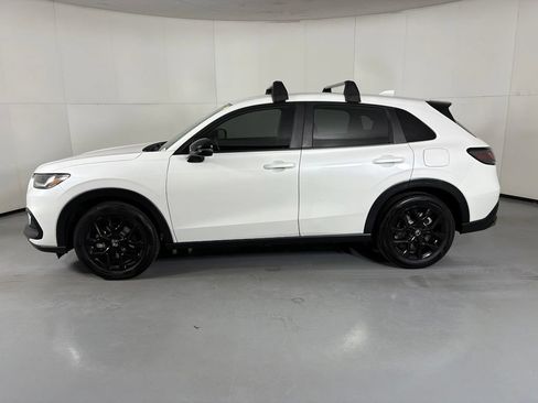 Used 2025 Honda HR-V Sport image 5