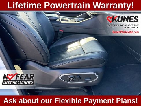 Used 2024 Jeep Wagoneer Series III image 29