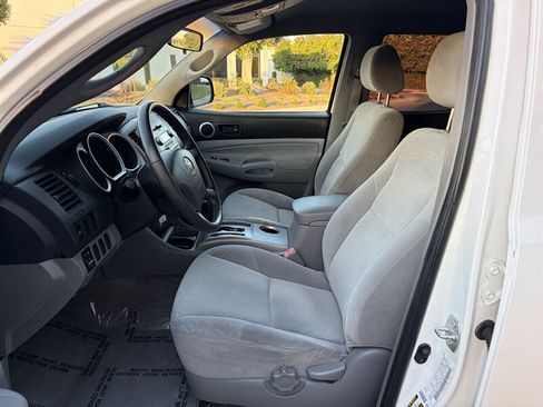 Used 2008 Toyota Tacoma PreRunner RWD image 14