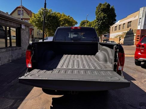 Used 2016 RAM 1500 Outdoorsman AWD/4WD image 30