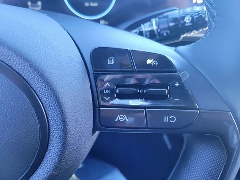 New 2025 Hyundai Elantra SEL w/ Cargo Package image 19