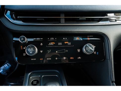 New 2026 INFINITI QX60 Sport w/ Dark Cargo Package image 18