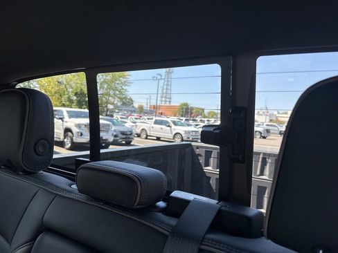 New 2026 GMC Canyon Denali image 45