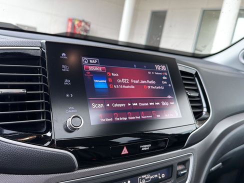 Used 2023 Honda Ridgeline RTL-E image 24
