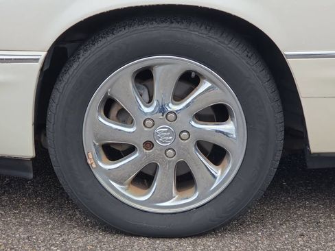 Used 2003 Buick Park Avenue Ultra w/ Ultra Luxury Package FWD image 33