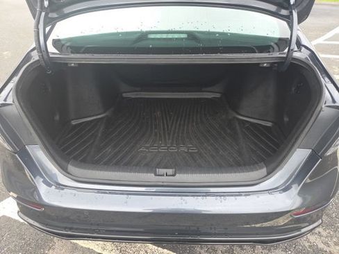 Certified 2023 Honda Accord Touring image 9